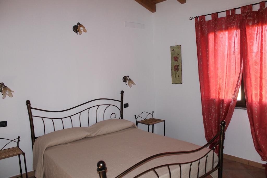 Agriturismo Costa Verde Арбус Стая снимка